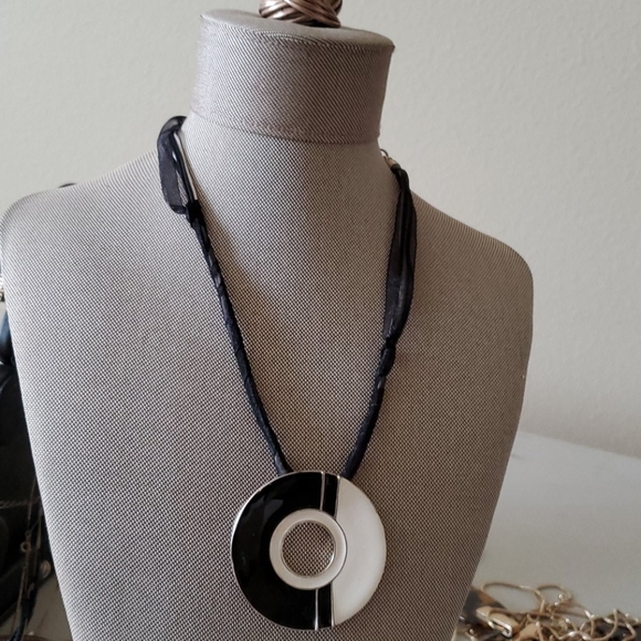 Necklace - Picture 2 of 2